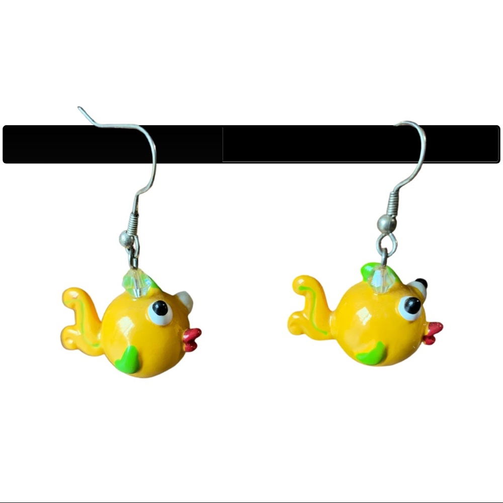 Vibrant Fun Fish Earings
